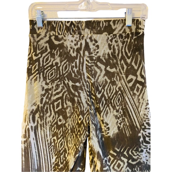 Solo Moda Women’s (S) Wife leg Elastic waist pants - Picture 2 of 6